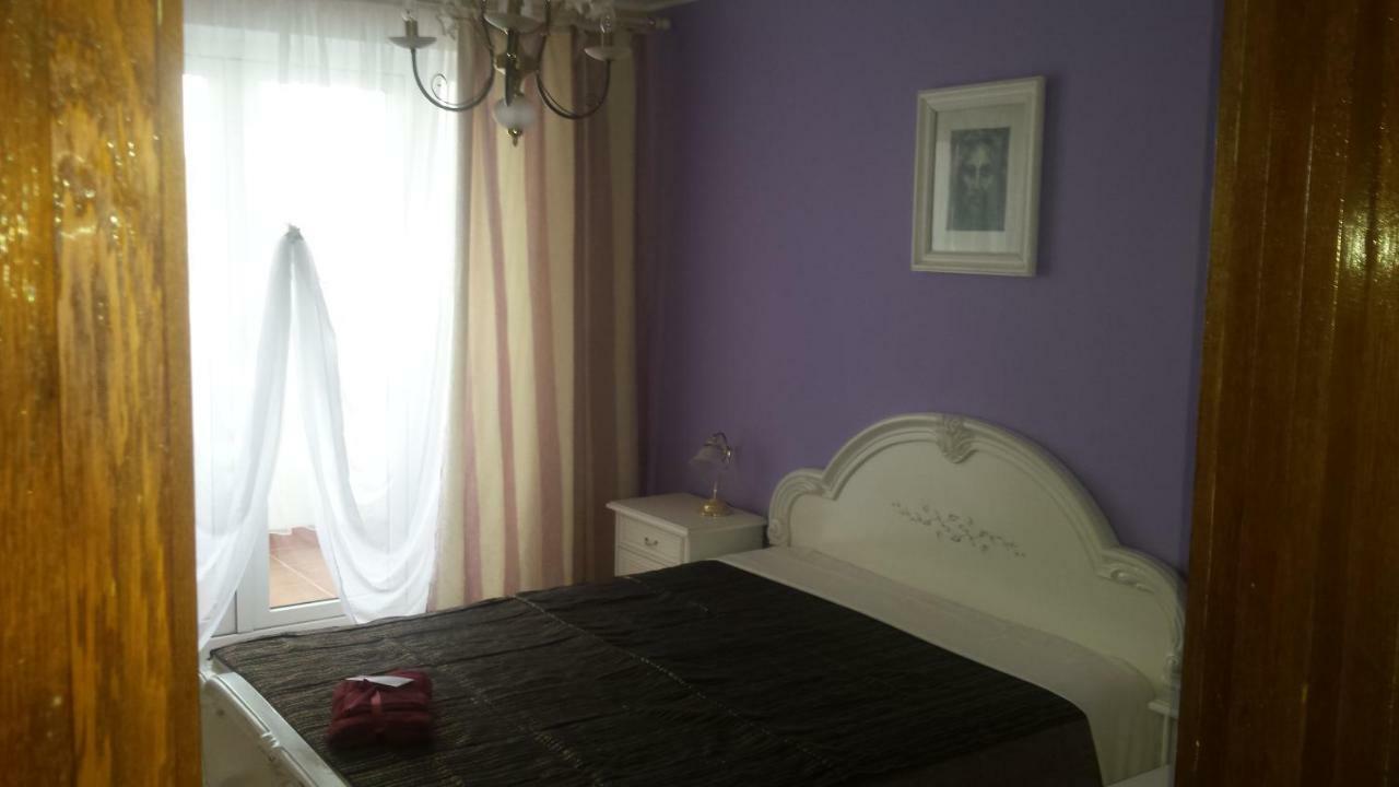 Pelican Proxy Apartment Oradea Eksteriør bilde